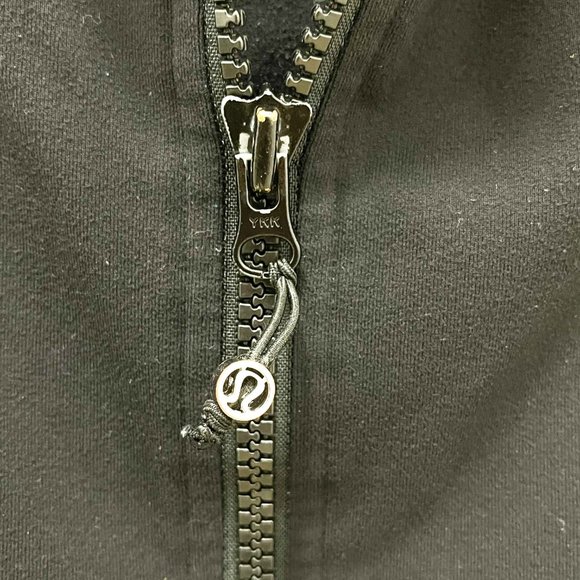 SOLD - BLACK LULULEMON DEFINE JACKET - Picture 8 of 9